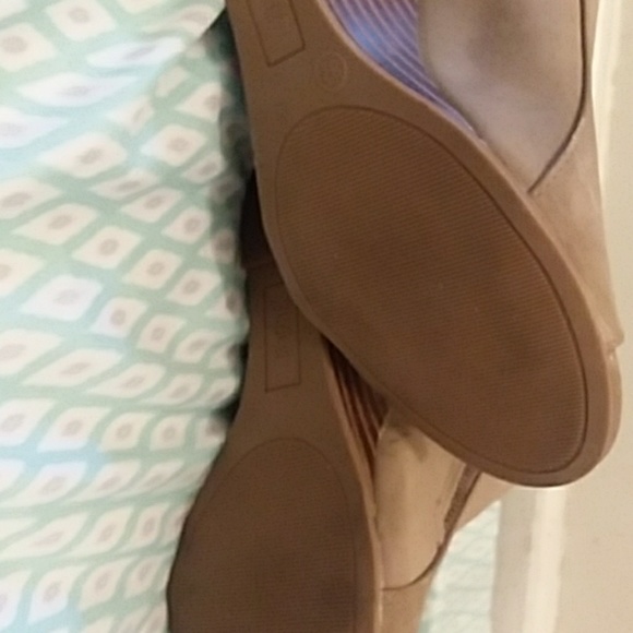 Wedges - Picture 4 of 4